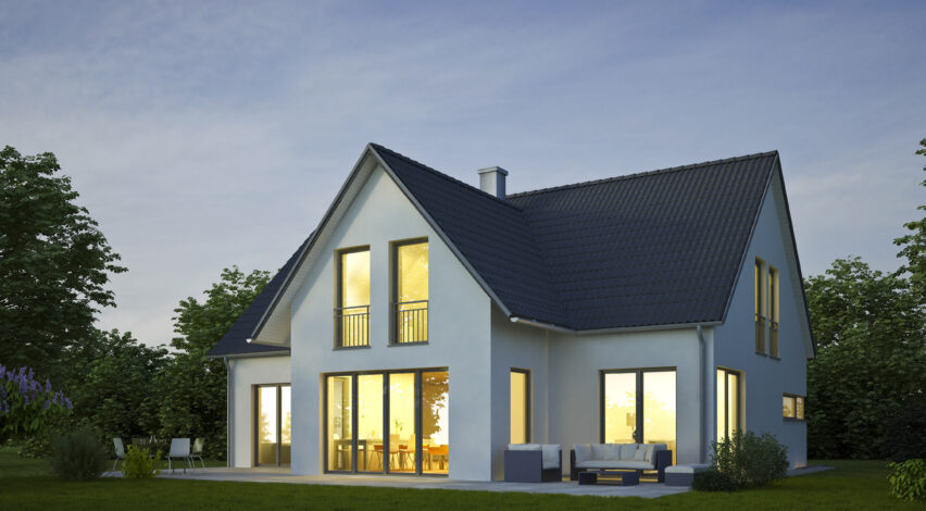 Dom z zapalonymi światłami